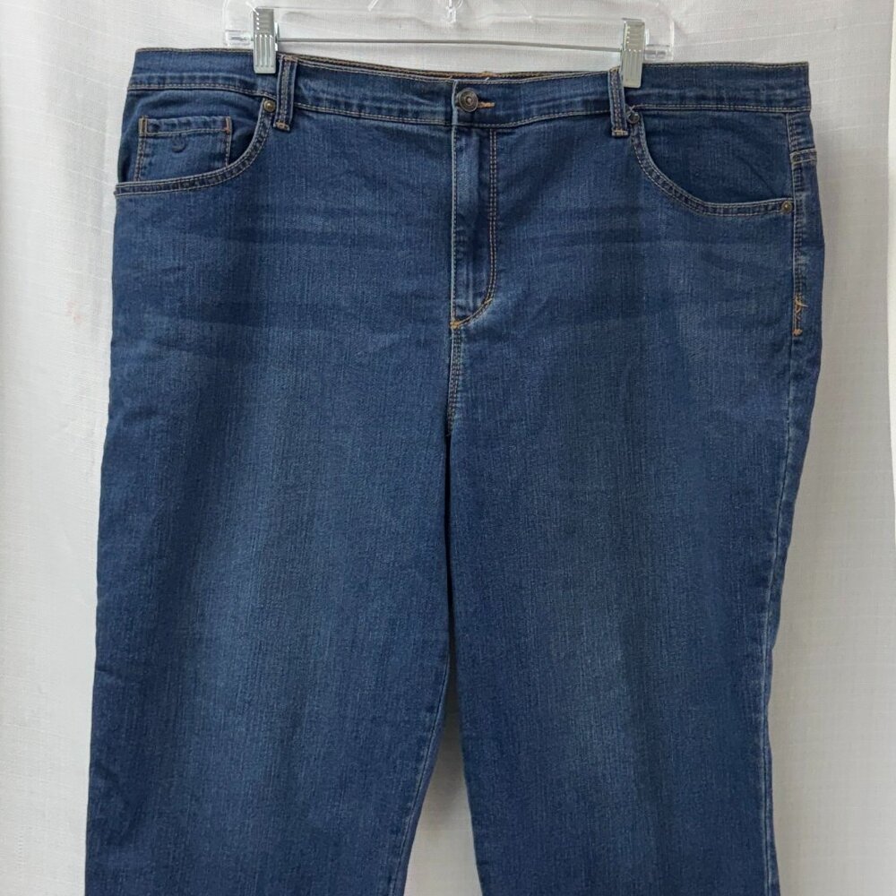 NWOT Gloria Vanderbilt All Around Slimming Effect Womens Capris - 20W